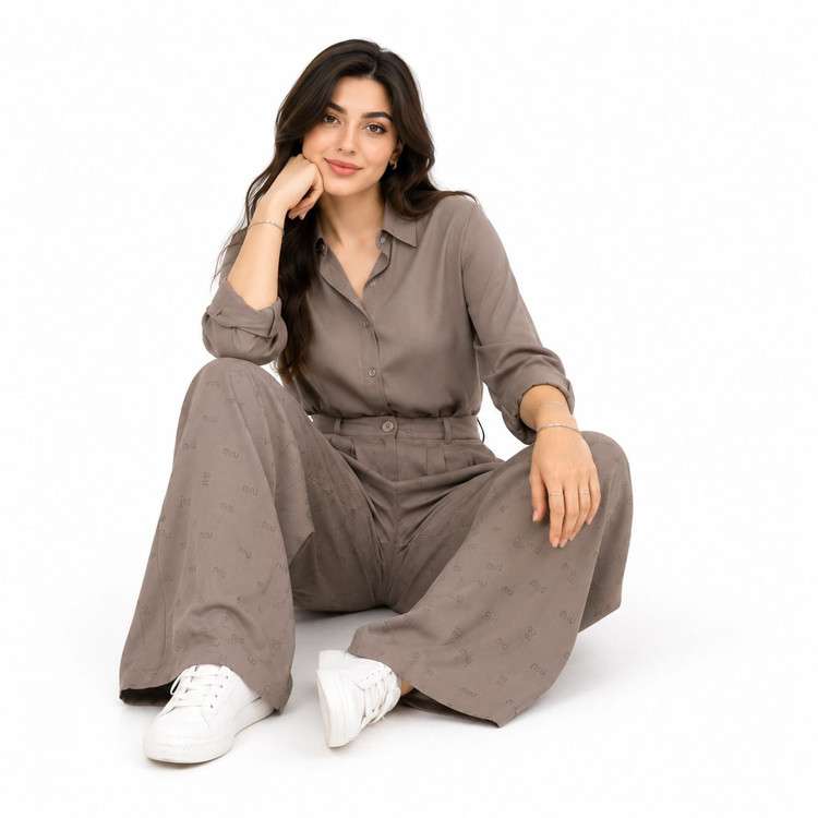 شلوار زنانه فول بگ کرپ ریزشی طرح miu miu